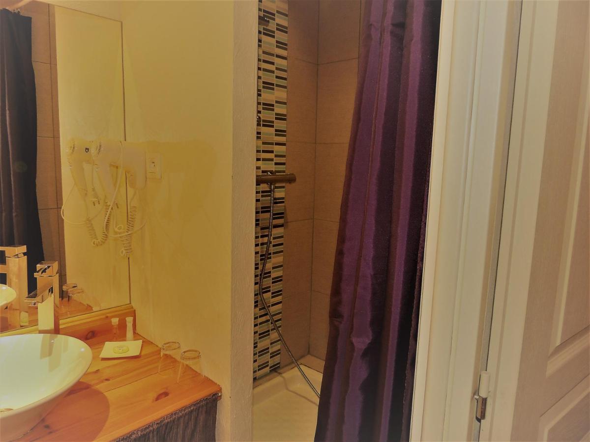 Chambres D'Hotes La Dorgisane Venterol  Exteriér fotografie