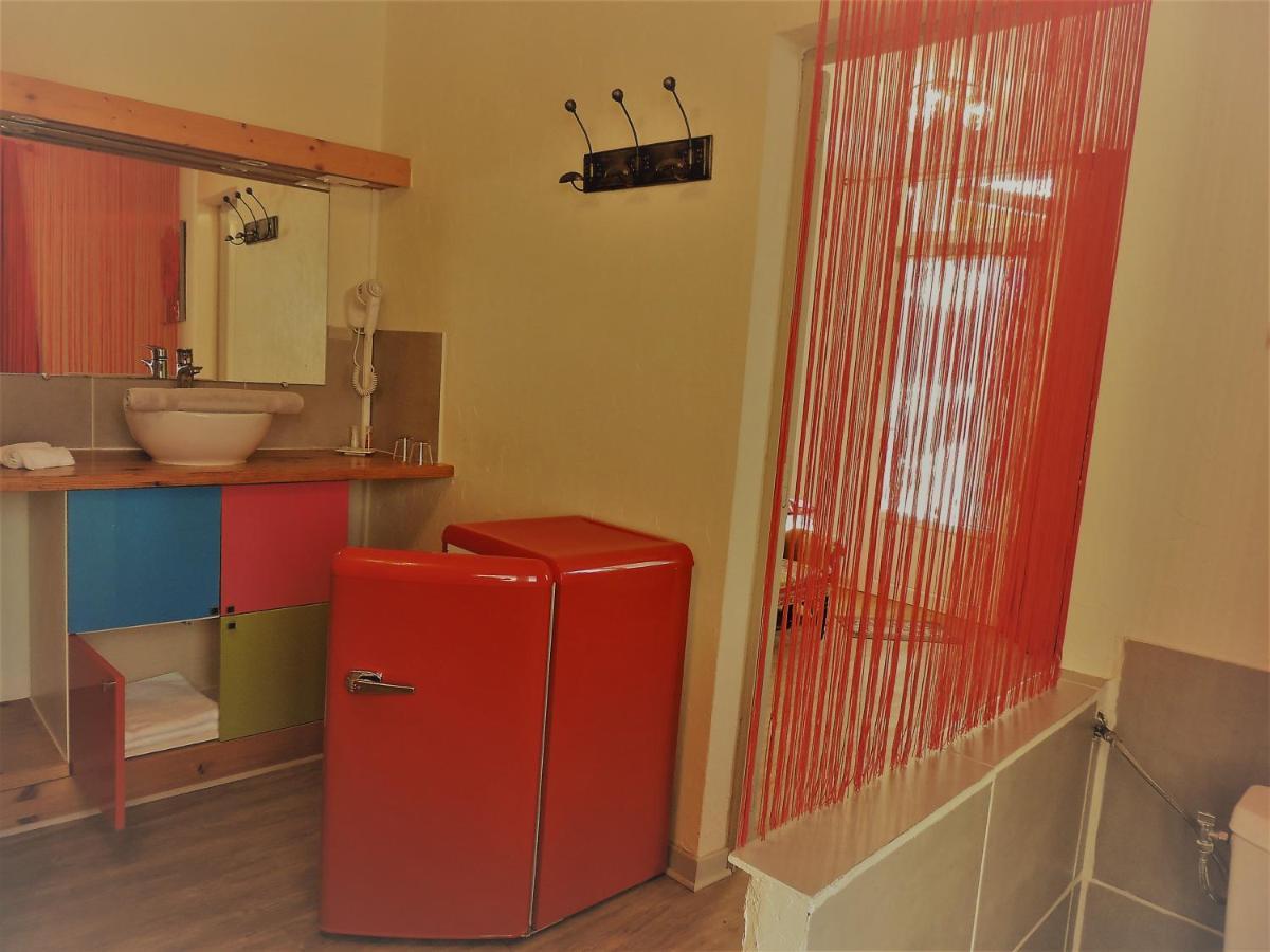 Chambres D'Hotes La Dorgisane Venterol  Exteriér fotografie